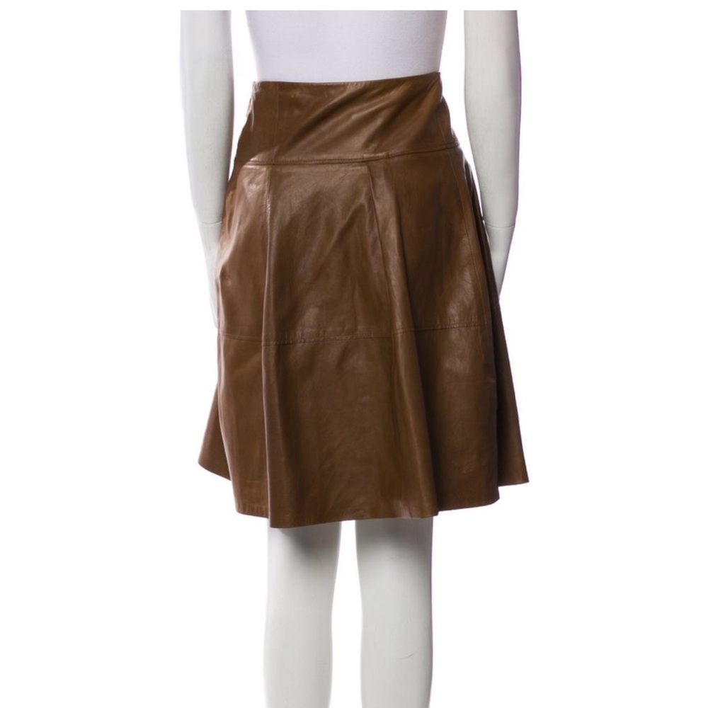 Buttery-soft Brunello Cucinelli full brown leather skirt with pockets - Picture 2 of 14